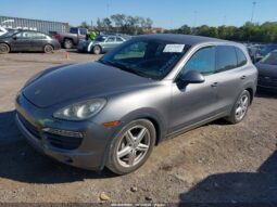 
										2012 Porsche Cayenne full									