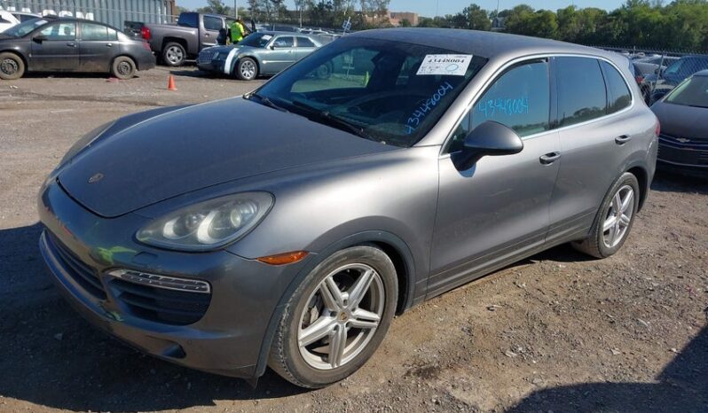 
								2012 Porsche Cayenne full									