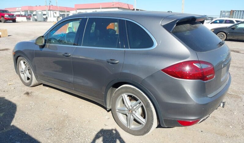 
								2012 Porsche Cayenne full									