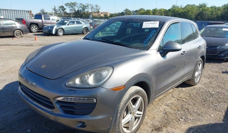 
								2012 Porsche Cayenne full									