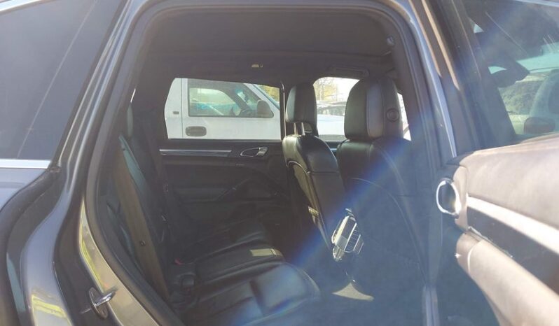 
								2012 Porsche Cayenne full									