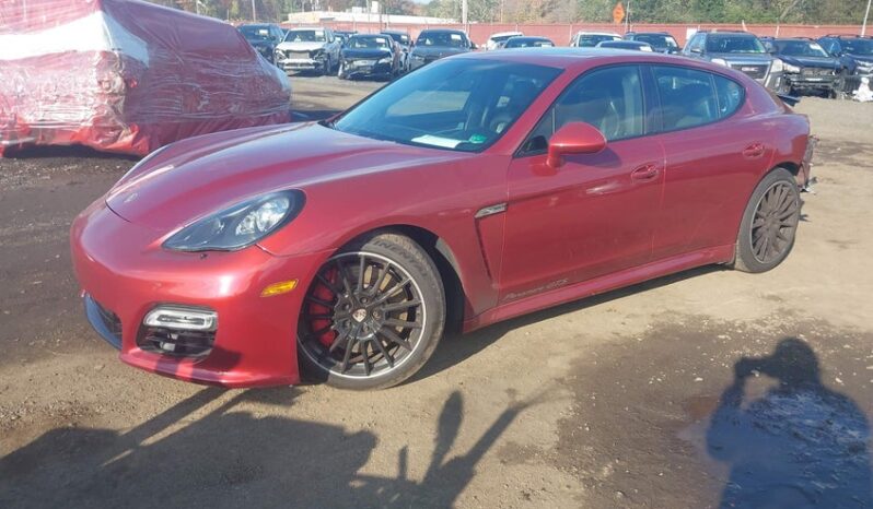 
								2013 Porsche Panamera full									