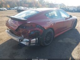 
										2013 Porsche Panamera full									