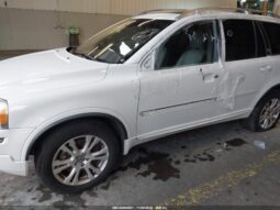
										2014 Volvo Xc90 full									