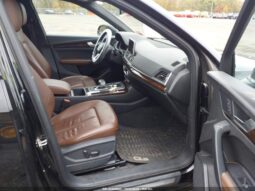 
										2019 Audi Q5 full									