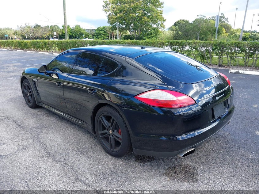 2013 Porsche Panamera