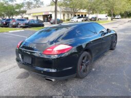 
										2013 Porsche Panamera full									