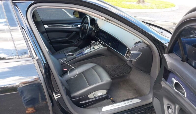 
								2013 Porsche Panamera full									