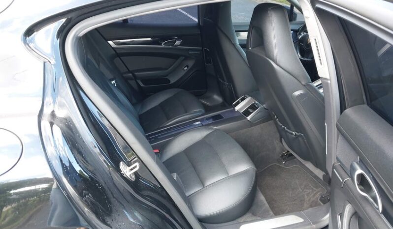 
								2013 Porsche Panamera full									
