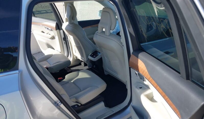 
								2022 Volvo Xc90 full									