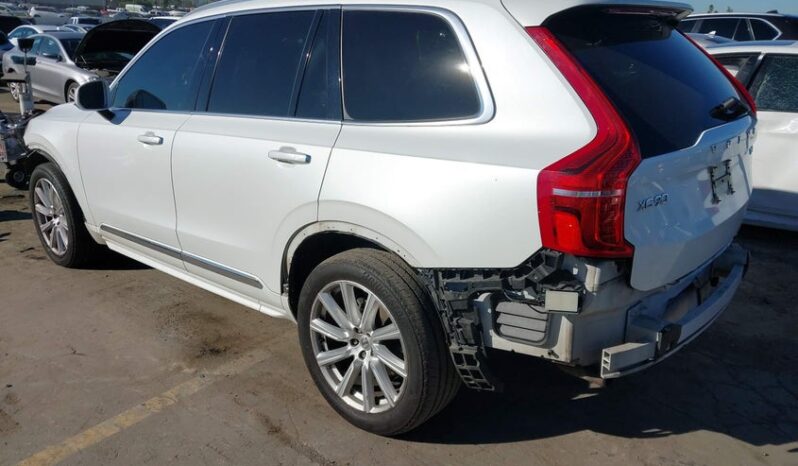 
								2016 Volvo Xc90 full									