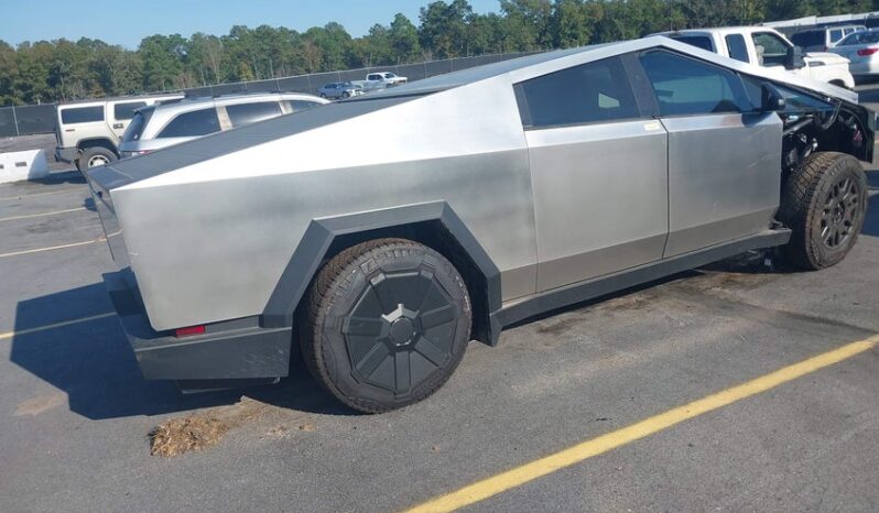 
								2024 Tesla Cybertruck full									