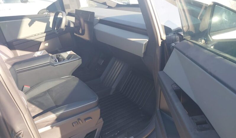 
								2024 Tesla Cybertruck full									