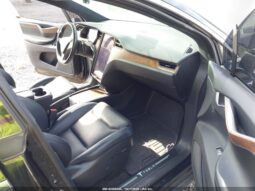 
										2020 Tesla Model x full									