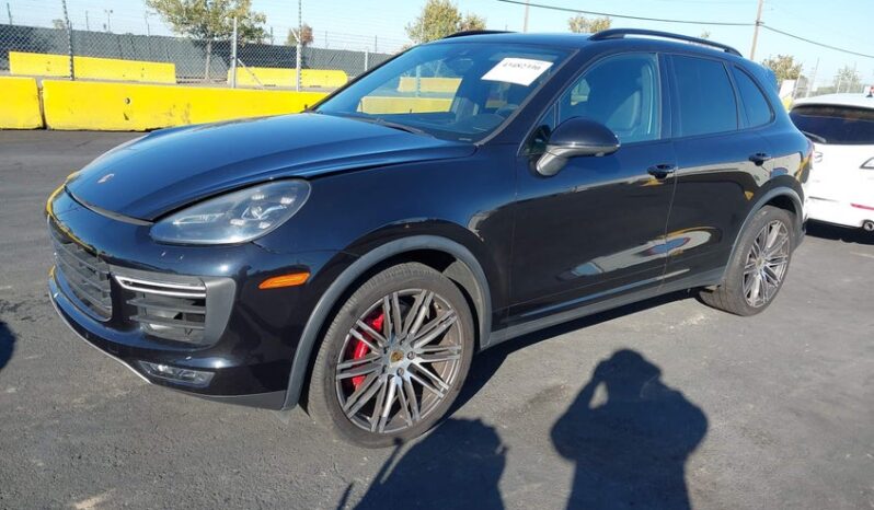 
								2016 Porsche Cayenne full									