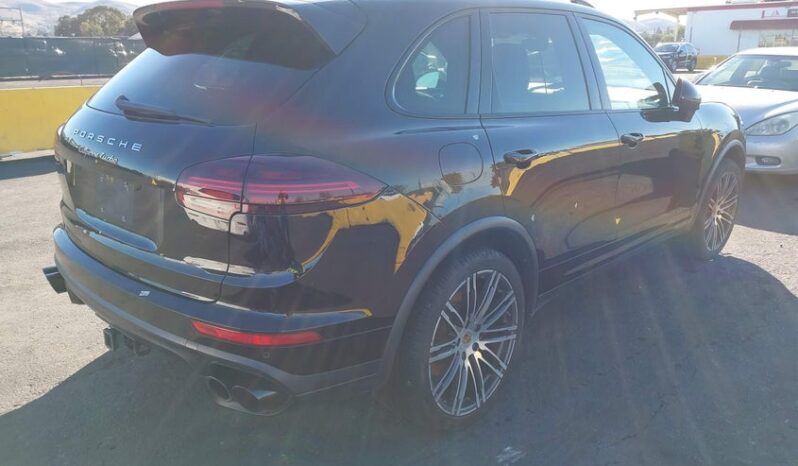
								2016 Porsche Cayenne full									