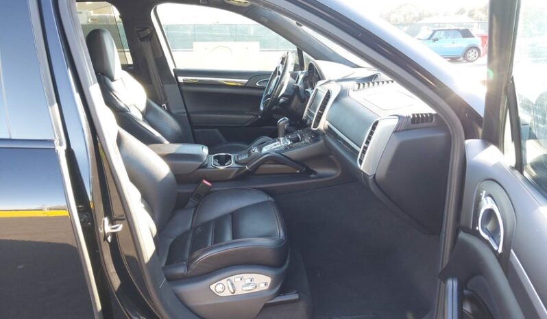
								2016 Porsche Cayenne full									