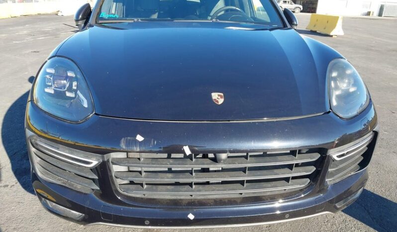 
								2016 Porsche Cayenne full									