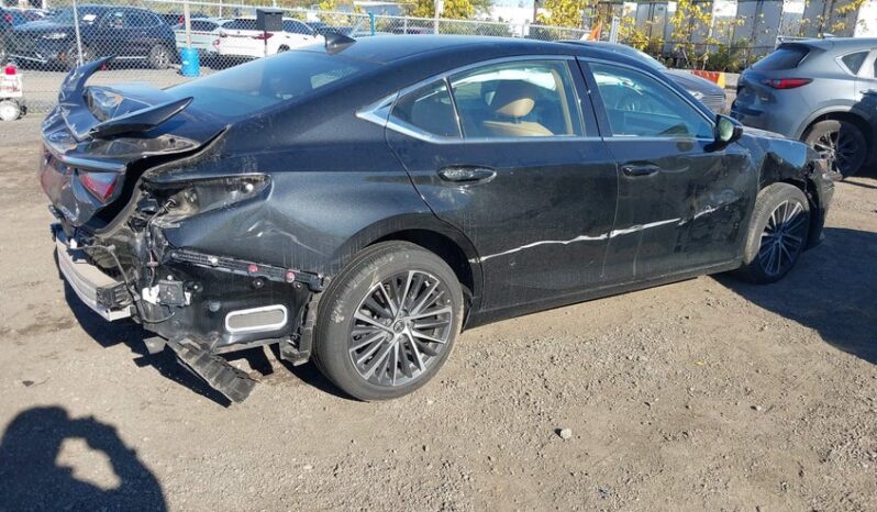 
								2022 Lexus Es 350 full									