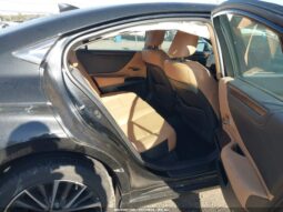 
										2022 Lexus Es 350 full									