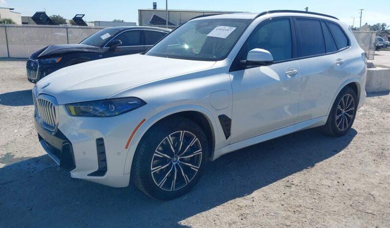 
								2025 BMW X5 full									