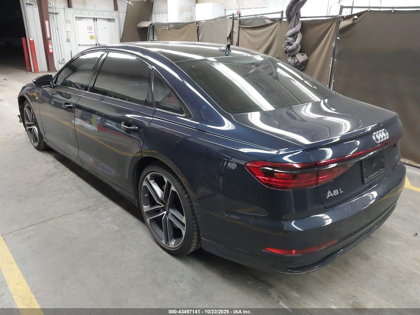 2025 Audi A8