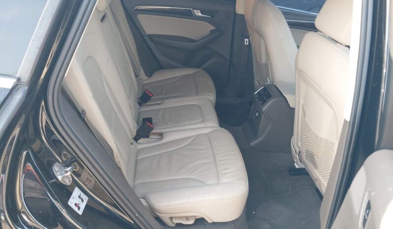 
								2016 Audi Q5 full									