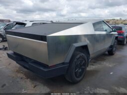 
										2024 Tesla Cybertruck full									