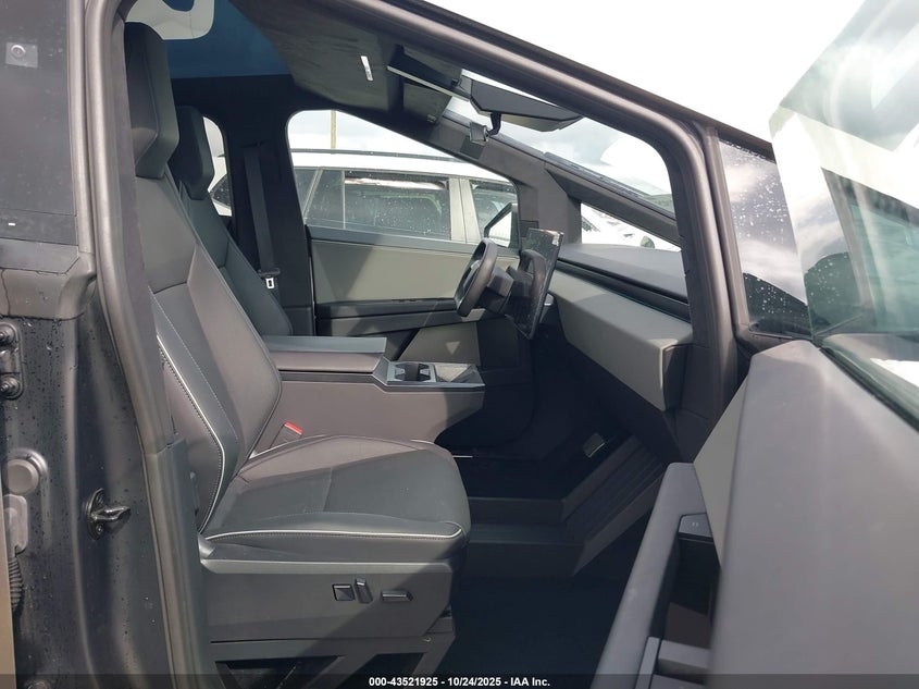 2024 Tesla Cybertruck