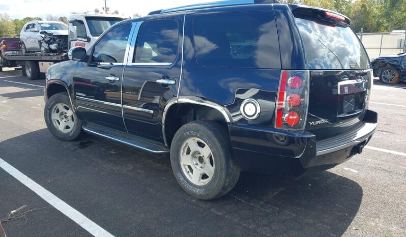 
								2014 Gmc Yukon full									