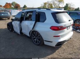 
										2022 BMW X7 full									