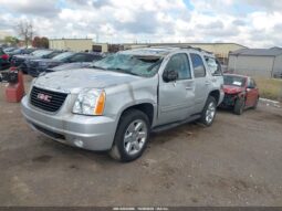 
										2013 Gmc Yukon full									