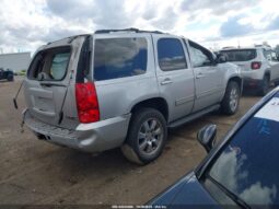 
										2013 Gmc Yukon full									