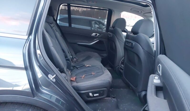 
								2021 BMW X7 full									