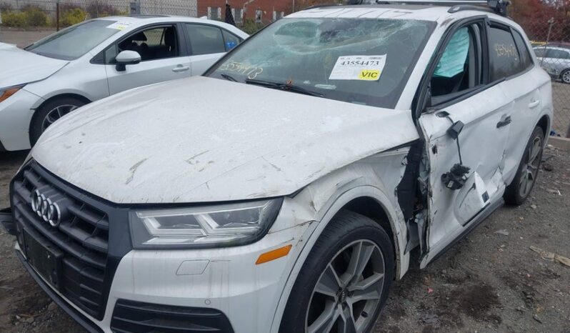 
								2019 Audi Q5 full									