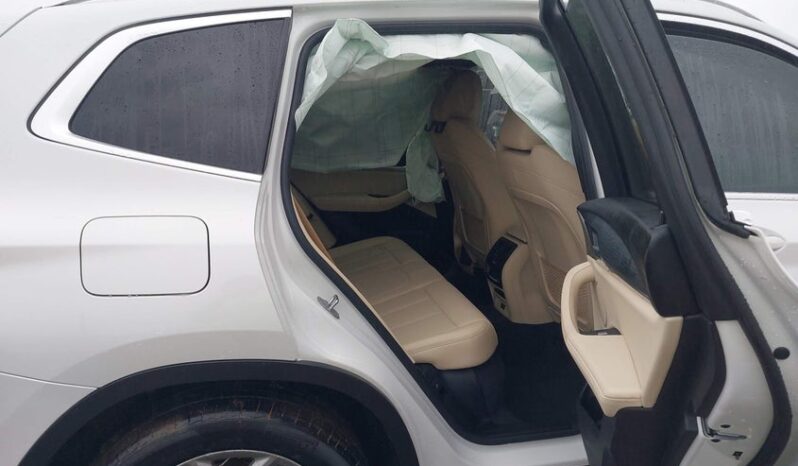 
								2022 BMW X3 full									