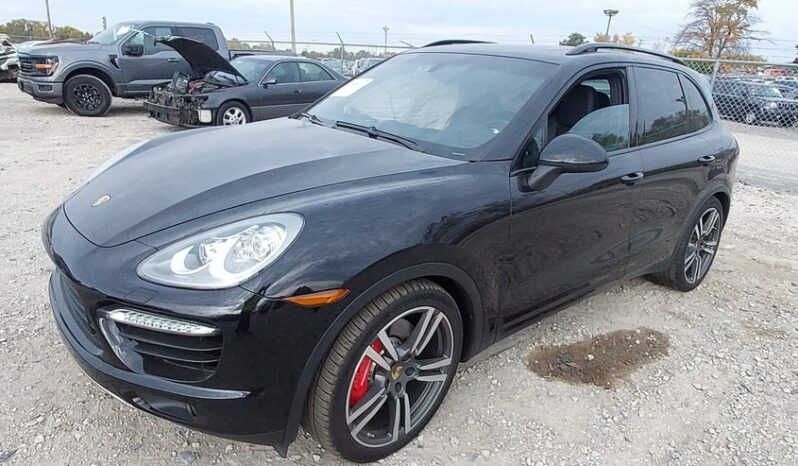 
								2013 Porsche Cayenne full									