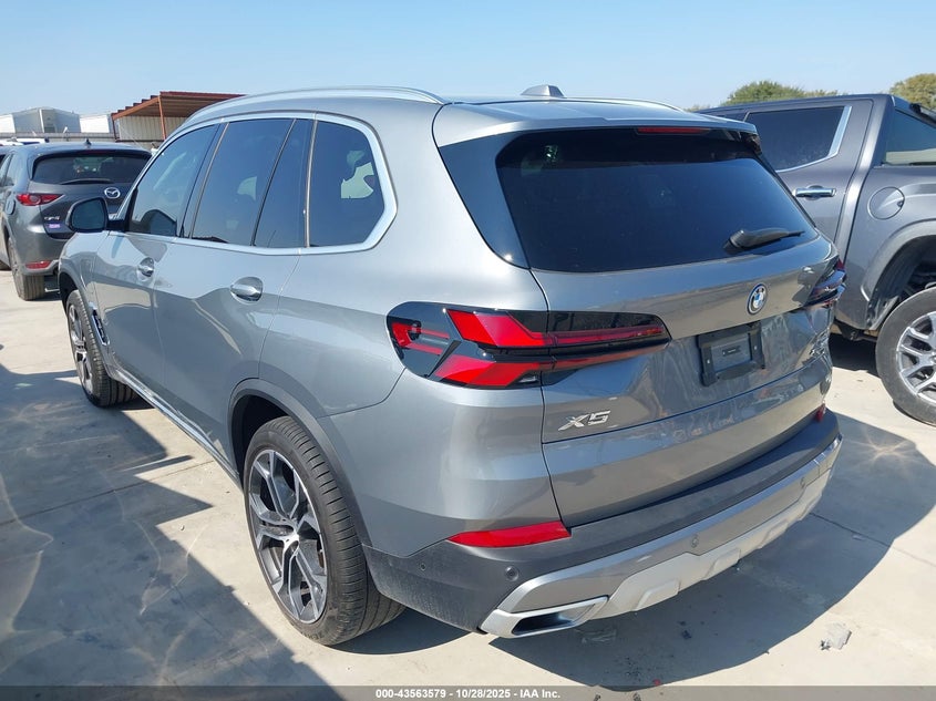 2025 BMW X5