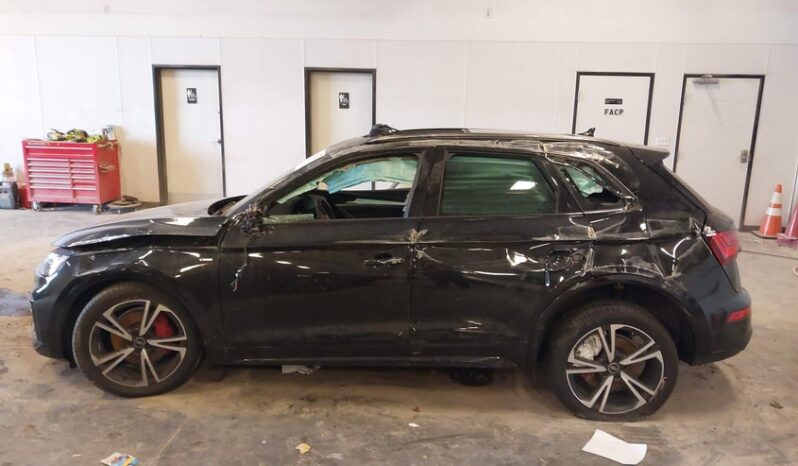 
								2025 Audi Q5 full									