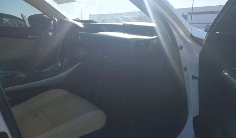 
								2015 Lexus Is 250 full									