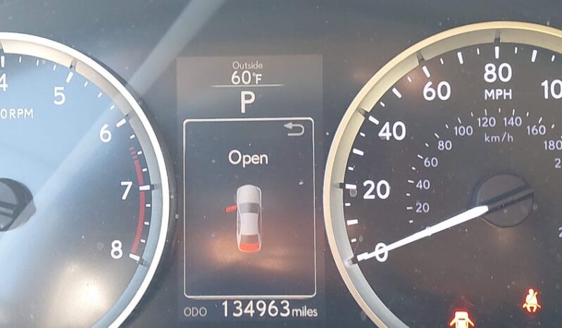 
								2015 Lexus Is 250 full									