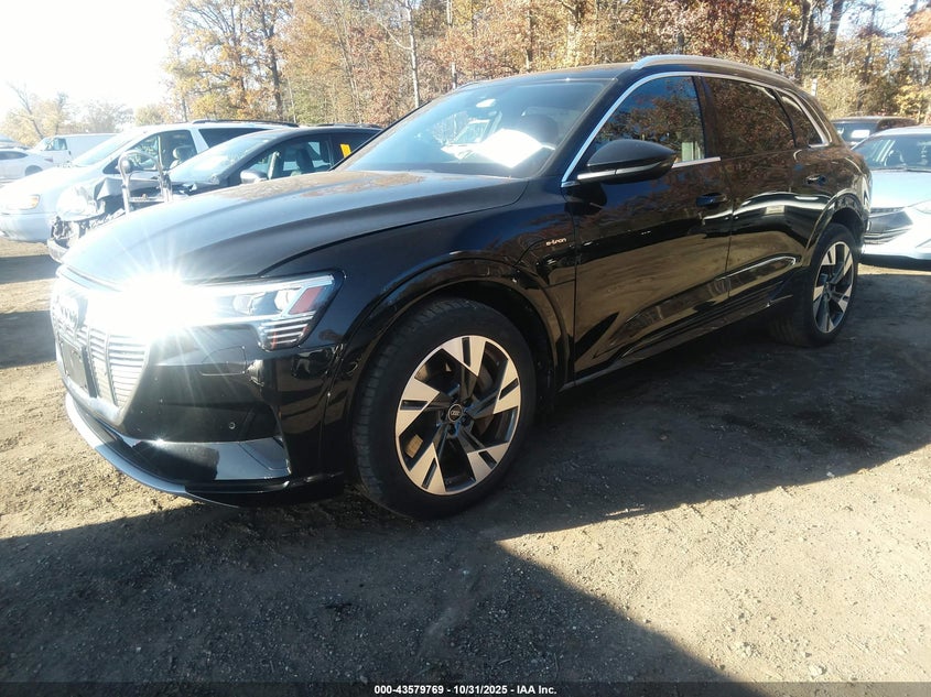 2022 Audi E-tron