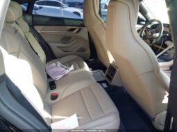 
										2021 Porsche Taycan full									