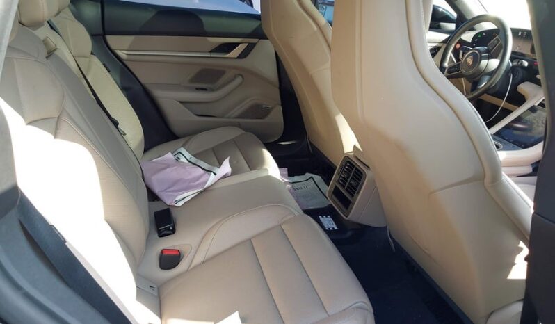 
								2021 Porsche Taycan full									