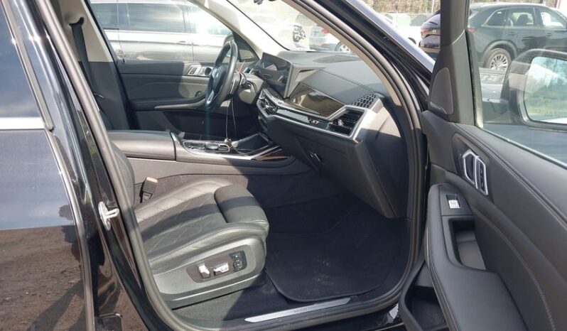 
								2025 BMW X7 full									