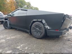 
										2024 Tesla Cybertruck full									