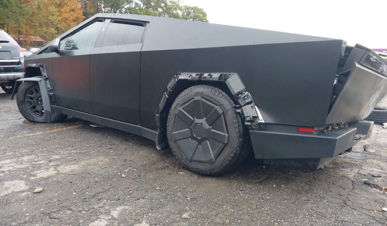 
								2024 Tesla Cybertruck full									