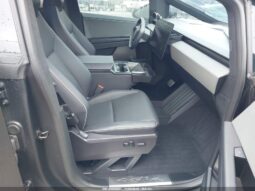 
										2024 Tesla Cybertruck full									