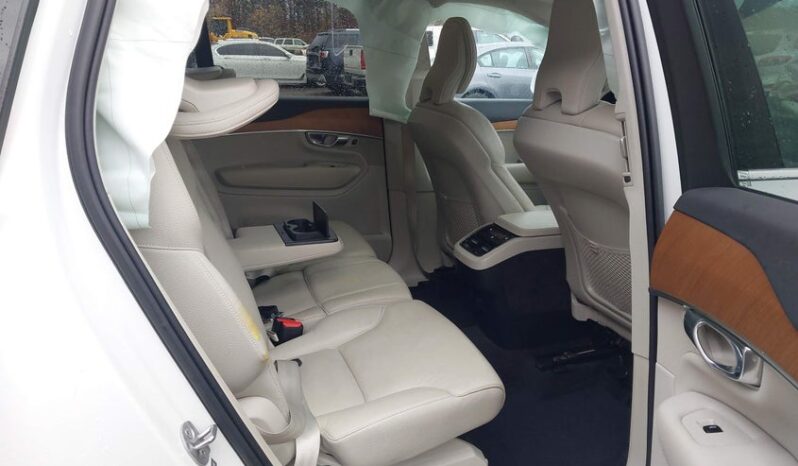 
								2022 Volvo Xc90 full									