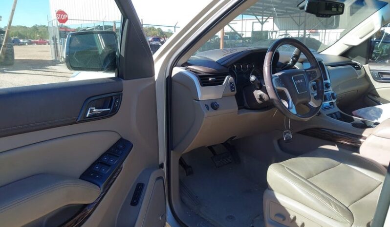 
								2015 Gmc Yukon full									
